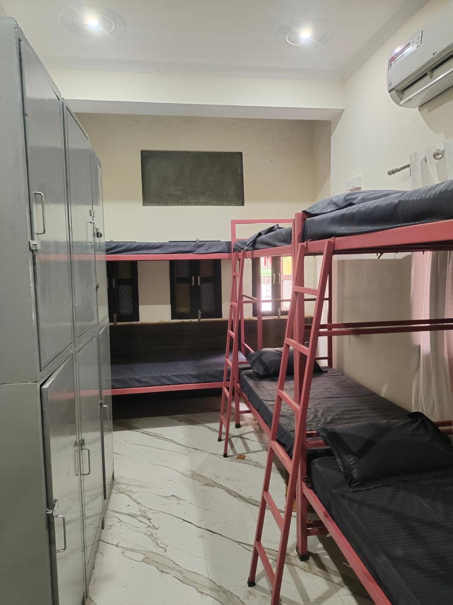 فندق The Pink Nest - Backpackers Abode جايبور المظهر الخارجي الصورة